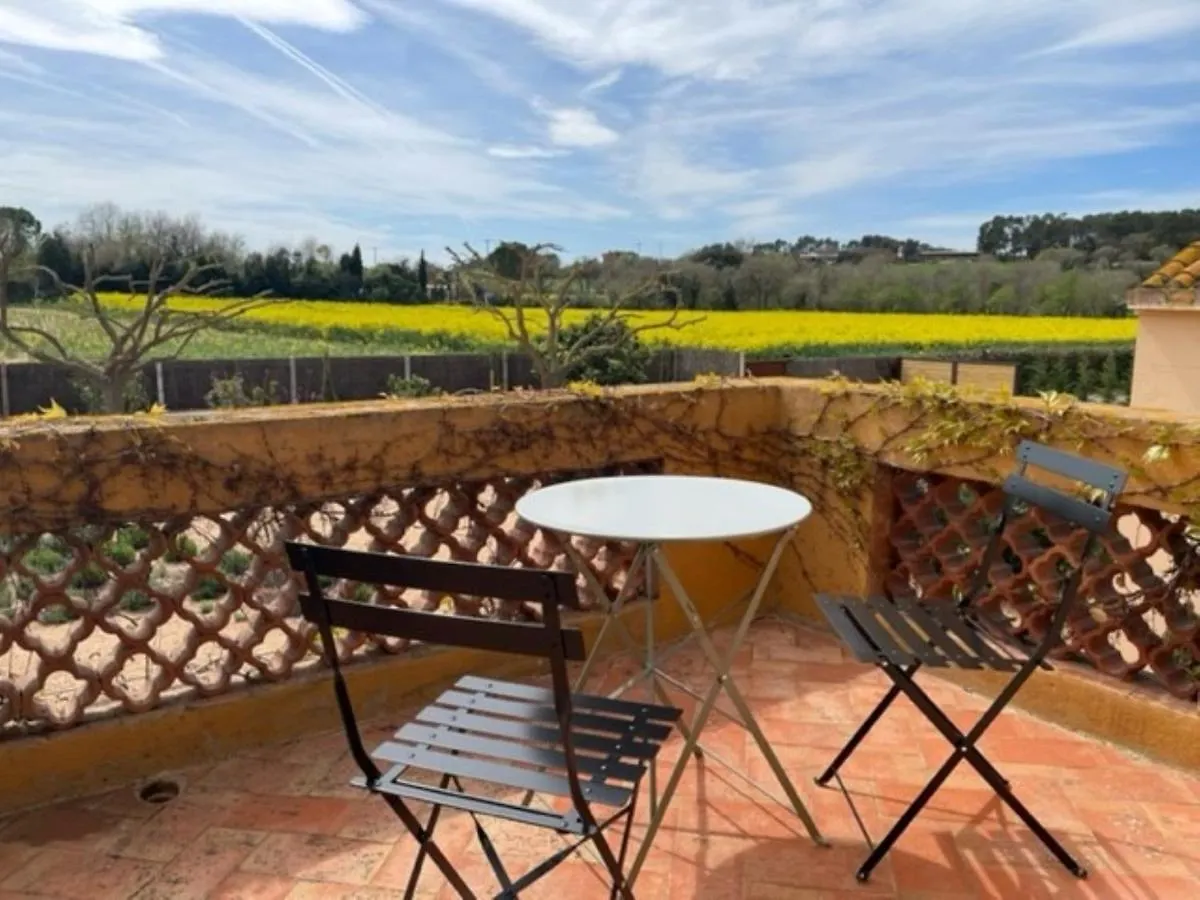Can Casi House Parlava Bed & Breakfast