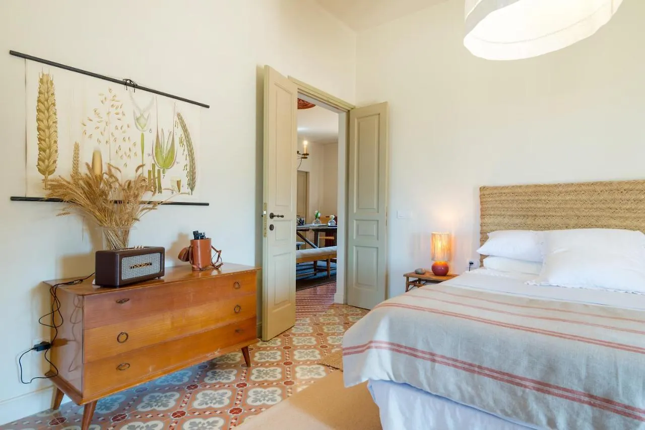 Bed & Breakfast Can Casi House Parlava